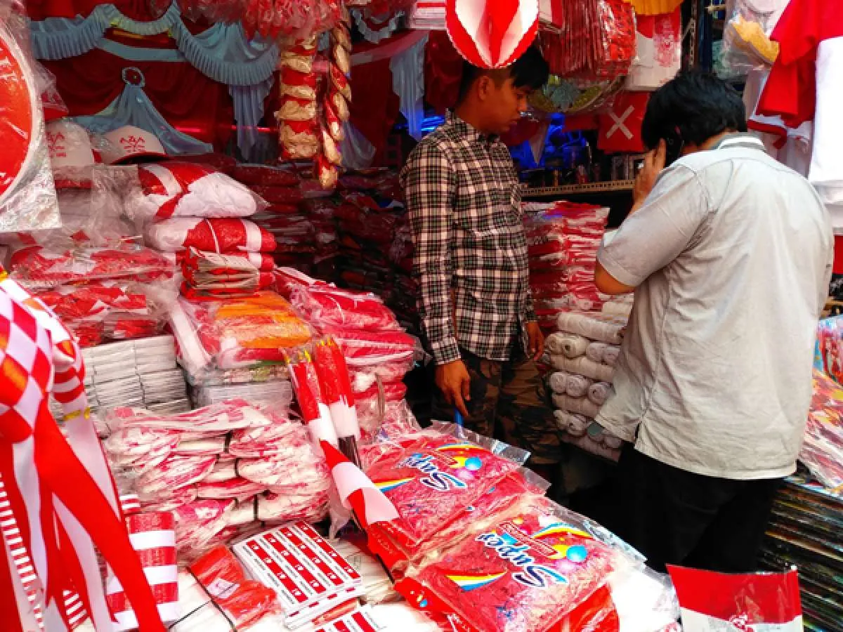 Bendera Indonesia dan Monako tampak sama, namun tetap ada perbedaannya