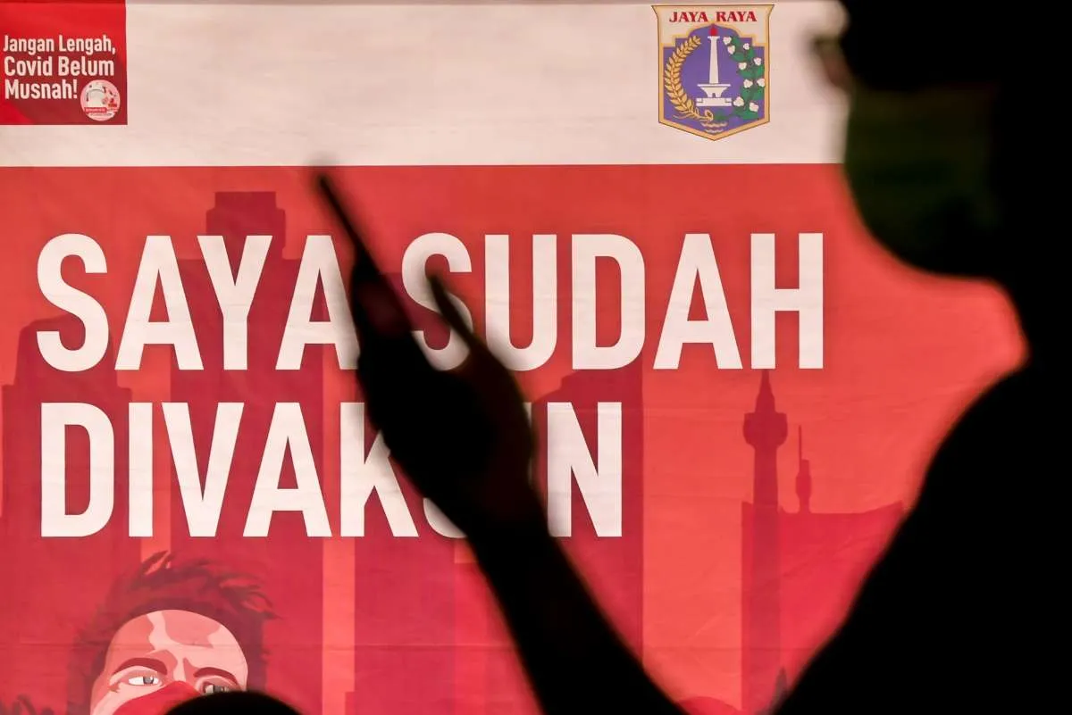 Vaksin Covid-19 Booster Gratis untuk Semua WNI, Ini Efek Samping yang Perlu Dikenali