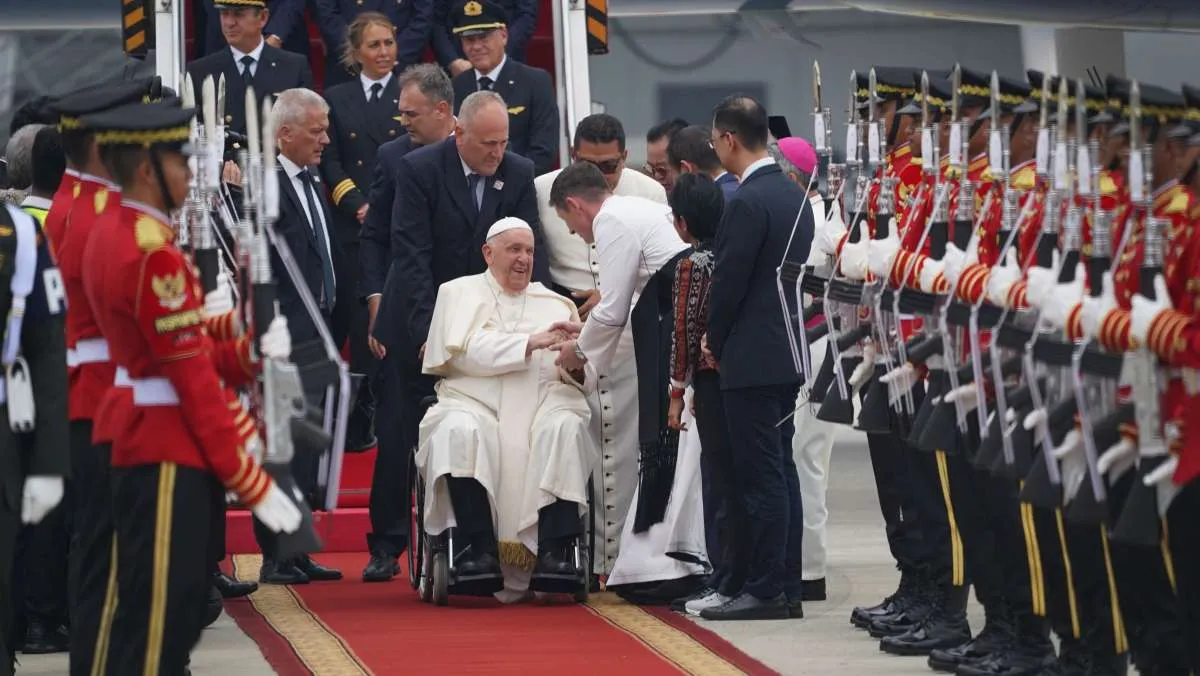 Paus Fransiskus Dijadwalkan Bertemu Presiden Jokowi dan Prabowo