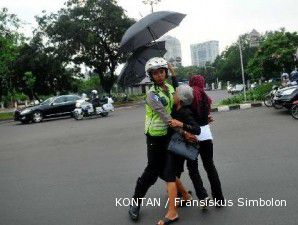 Jurnalis KONTAN raih anugerah Foto Jurnalistik Terbaik 2010