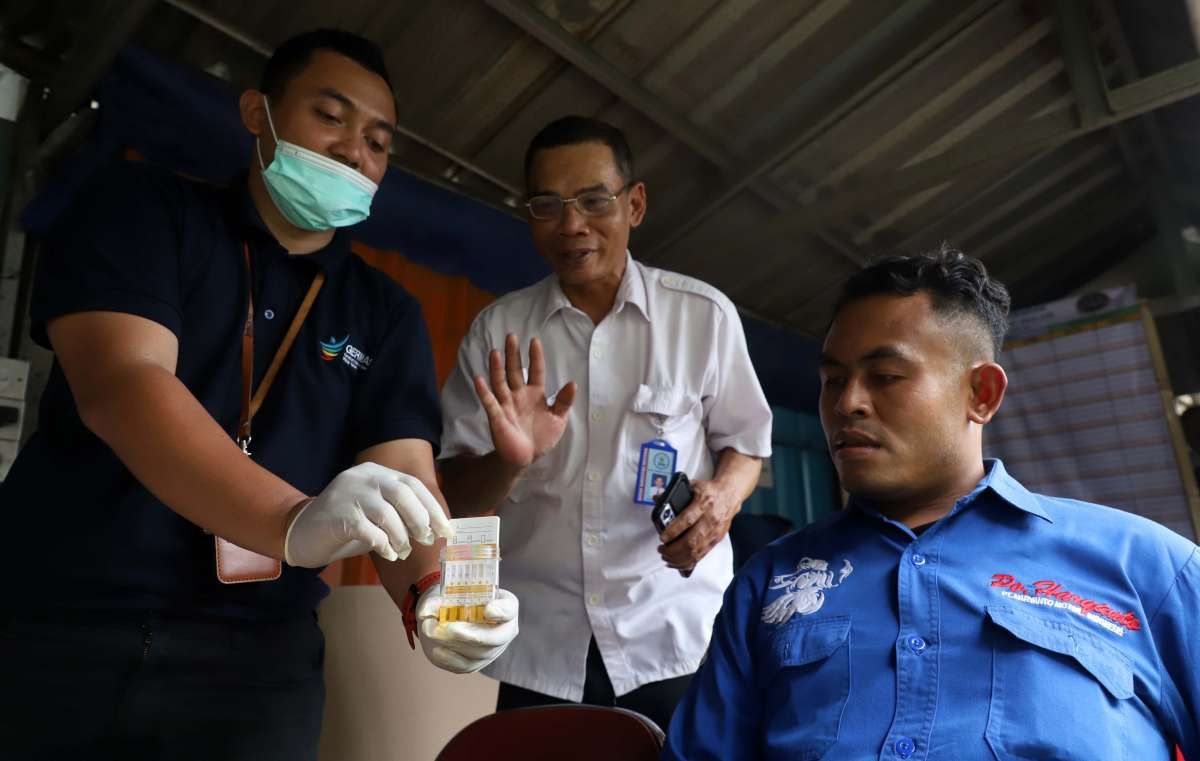 Tes Kesehatan Sopir Bus Jelang Masa Mudik