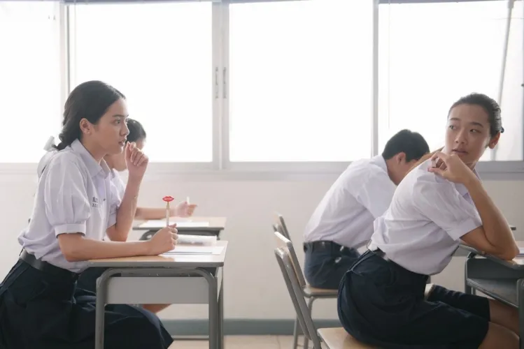 Segera tayang, Bad Genius Thailand rilis lagi teaser foto terbaru