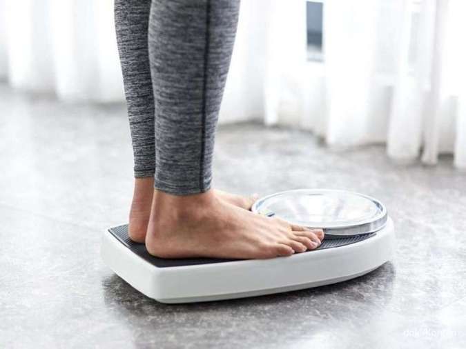 5 Tips Berat Badan Turun Tanpa Olahraga, Cocok bagi Anda yang Sibuk