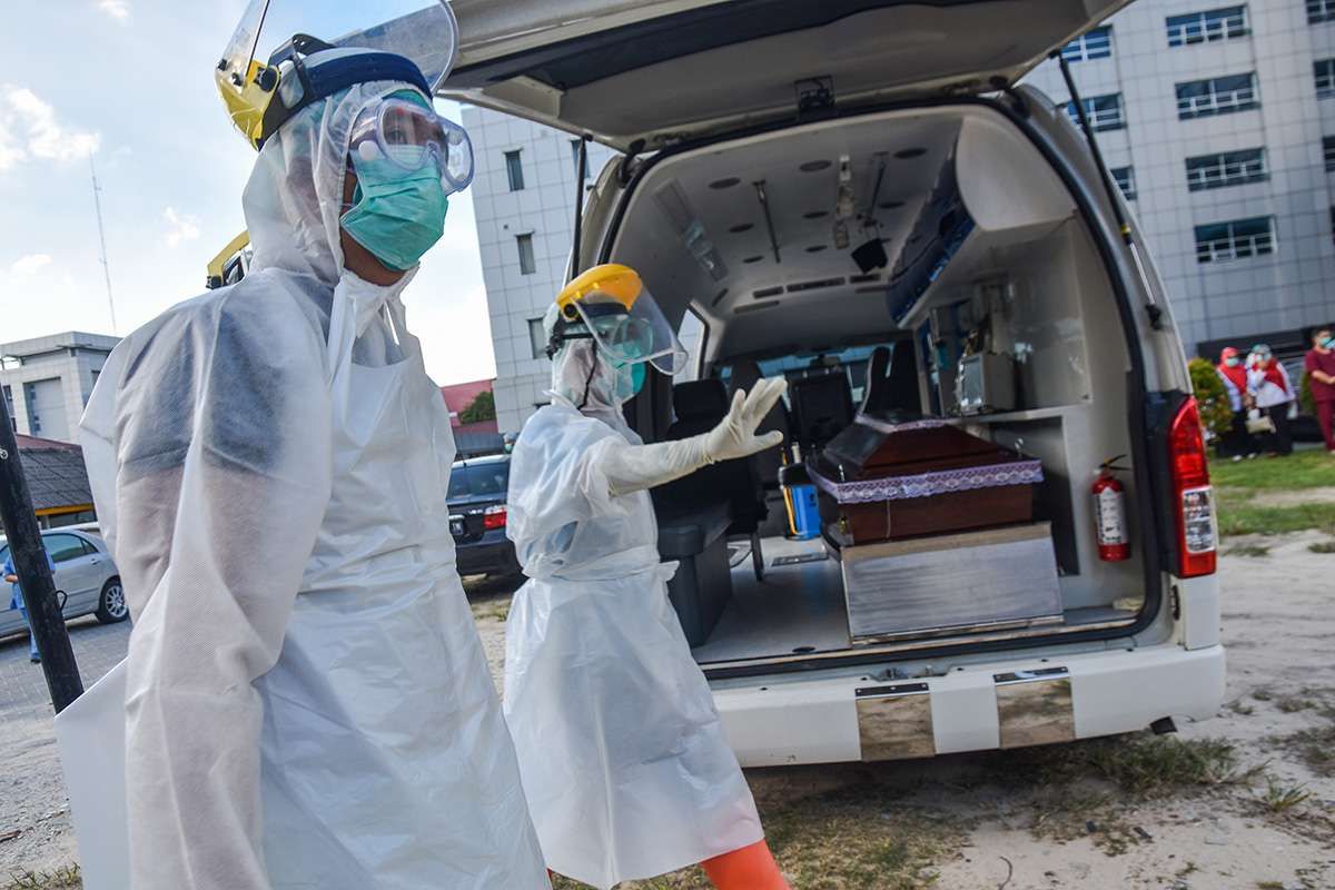 Bidan dan Perawat Tolak RUU Omnibus Law Kesehatan