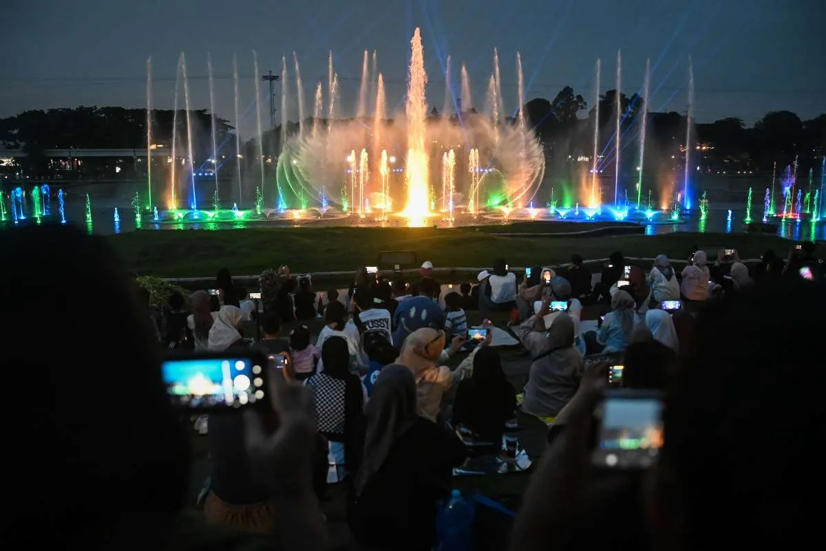 Selamat Tahun Baru 2026, Kirimkan Ucapan Tahun Baru untuk Teman & Tetangga