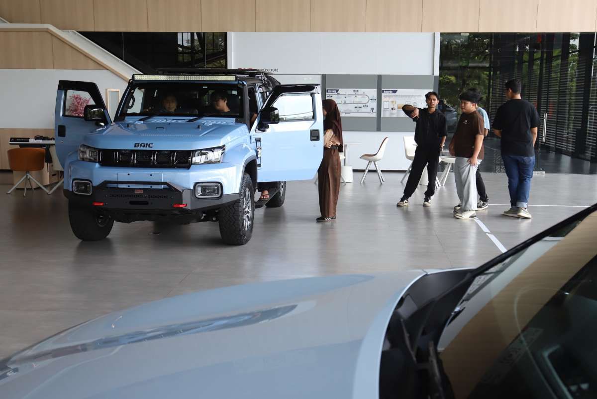 Perlambatan Kredit Leasing Belum Berhenti