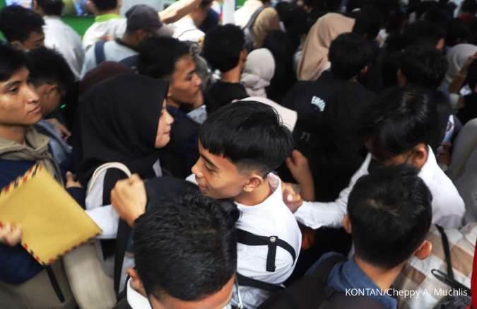 Job Fair Bekasi Bekasi Diwarnai Kericuhan, Pencari Kerja Saling Baku Hantam 