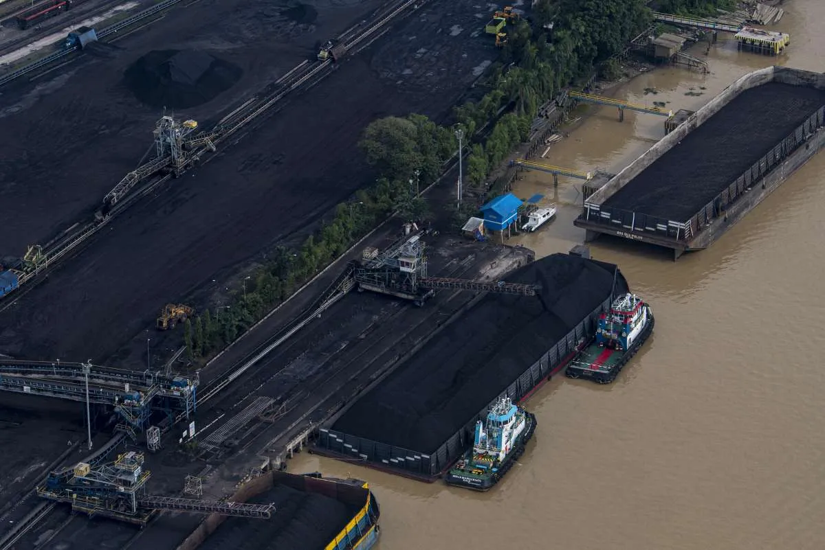 Produksi batubara meningkat, industri pelayaran ketiban berkah
