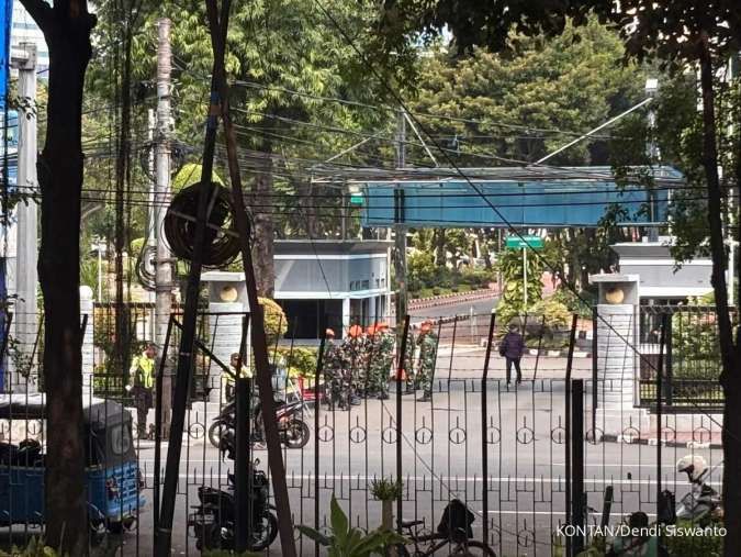 Kantor Sri Mulyani Dijaga Ketat TNI Usai Insiden Penjarahan di Rumahnya
