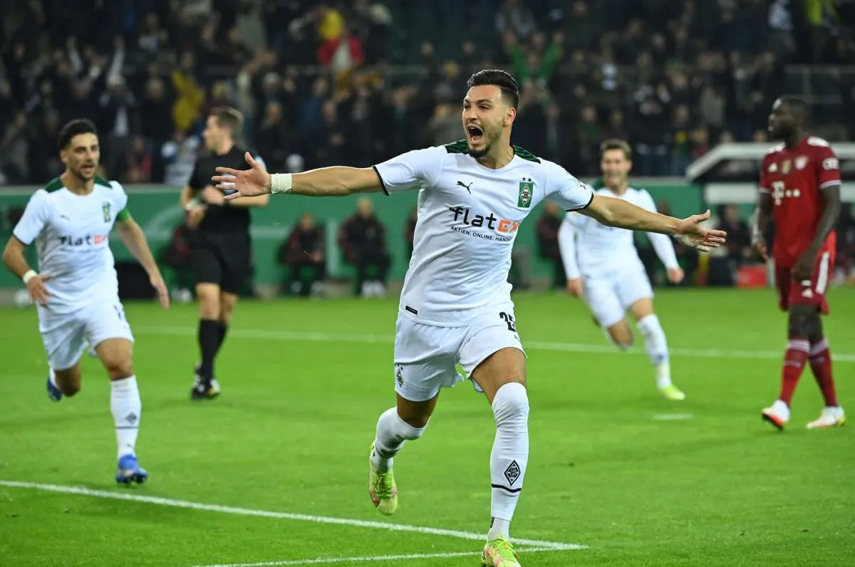 Bayern Munchen dibantai Borussia Monchengladbach 5-0 di DFB Pokal, terburuk dari 1978