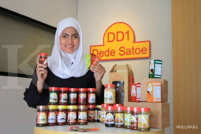 Di tengah Pandemi Covid-19, UMKM Mitra Binaan SIG, Dede Satoe, Berhasil Mengekspor 2.160 Botol Sambal