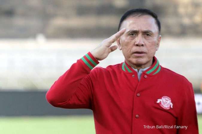 Jokowi minta PSSI membenahi kompetisi sepakbola besar-besaran
