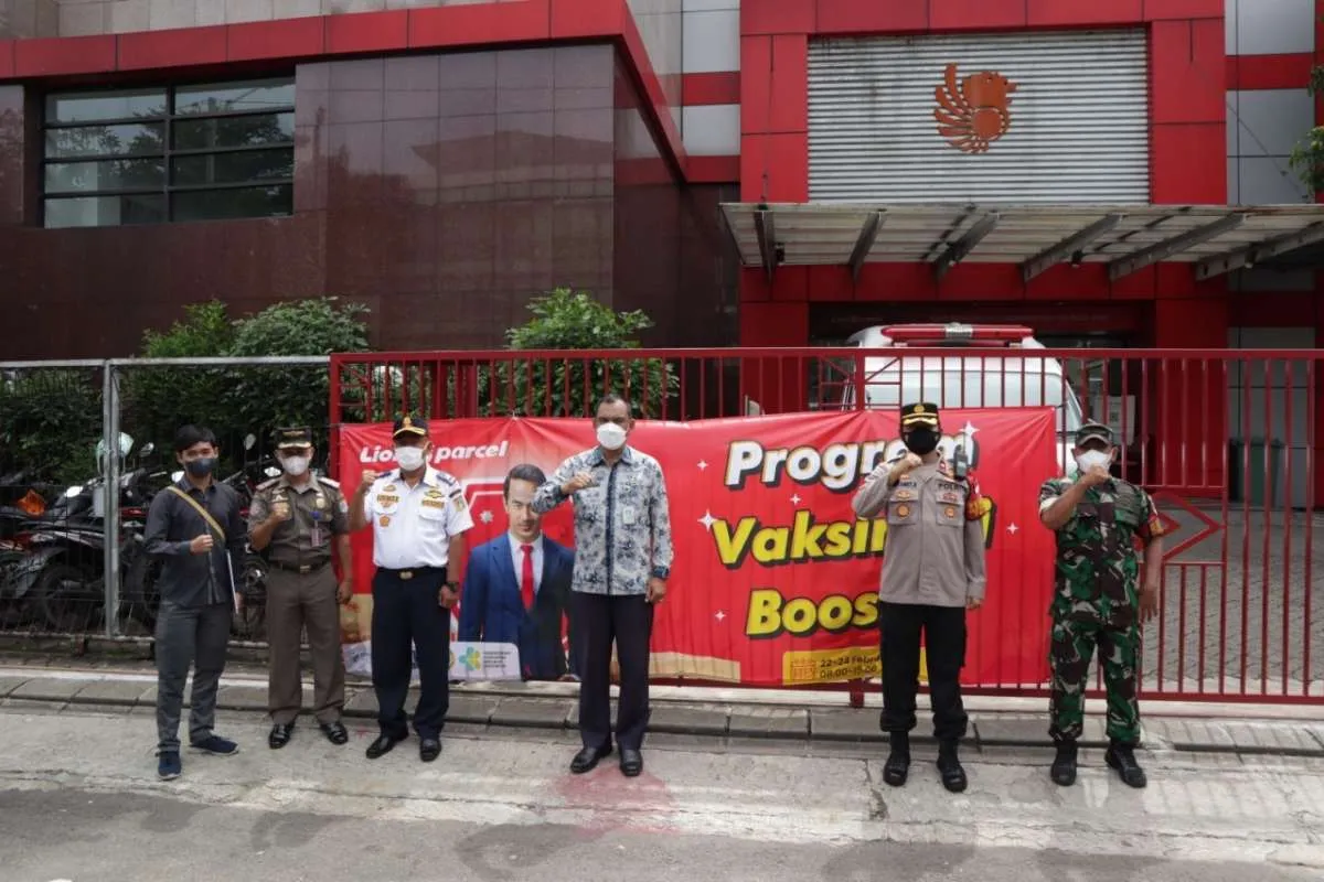 Percepatan Vaksinasi Booster,Lion Parcel Gelar Vaksinasi Khusus Karyawan & Masyarakat