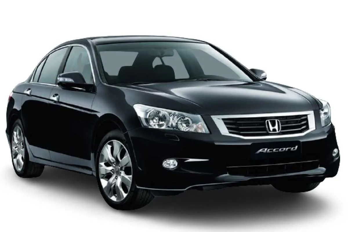 Cek harga mobil bekas Honda Accord rilisan 2011, sedan murah per Agustus 2021