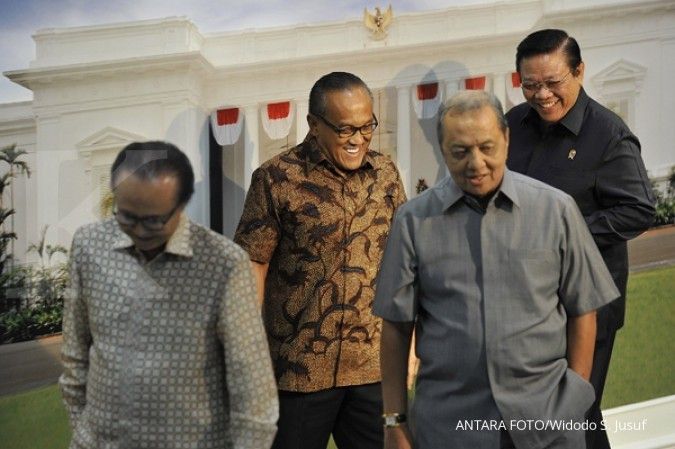 Politisi senior Golkar cari dukungan gantikan Ical