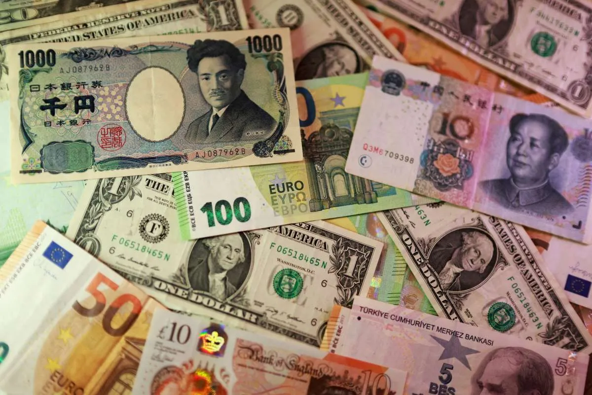 Dolar AS Tertekan, Tembus Level Terendah Tiga Bulan terhadap Euro