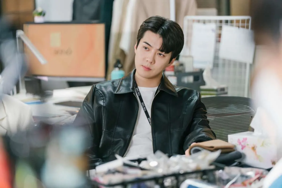 Sehun EXO di drakor romantis Now We Are Breaking Up, ini foto-foto terbarunya