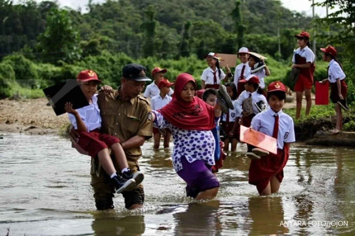 Dana menganggur di daerah sentuh Rp 246 triliun