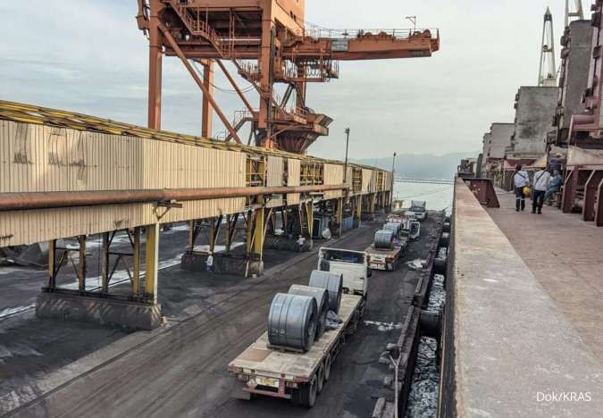 Penjualan Krakatau Steel (KRAS) Tembus Rp 10 Triliun Selama Kuartal I-2022