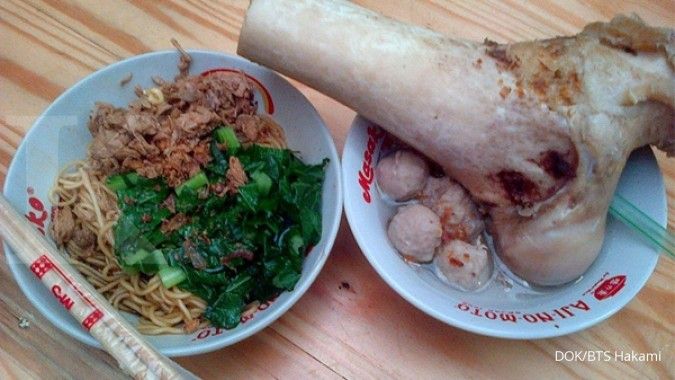 Laba tercipta dari bakso tulang sumsum