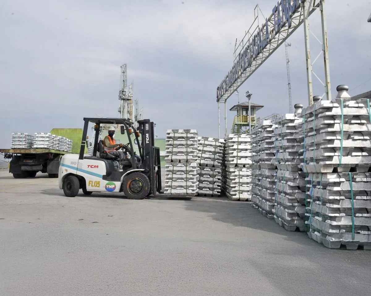 Fitch Naikkan Asumsi Harga Komoditas, Analis Soroti Peluang Emas dan Tembaga