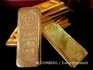 Harga emas jatuh dari level tertinggi tujuh pekan