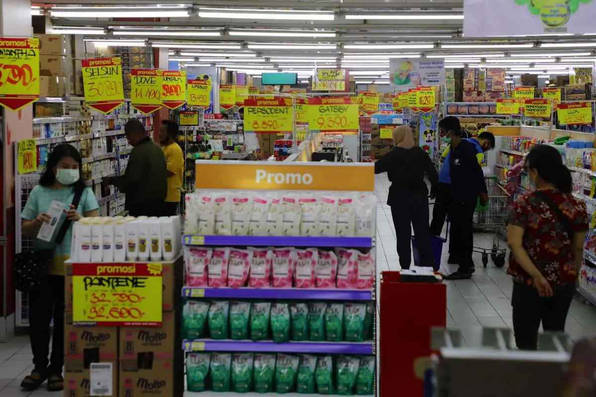 Banyak beli 1 gratis 1 di katalog promo Hari Hari KJSM 14-17 Januari