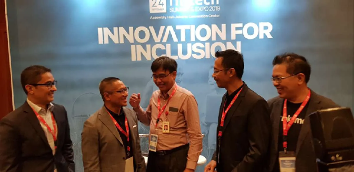 OJK pertimbangkan batasi jumlah P2P lending terdaftar