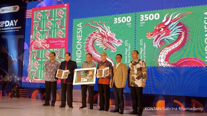 Peluncuran prangko seri Tahun Naga untuk menyambut Imlek.