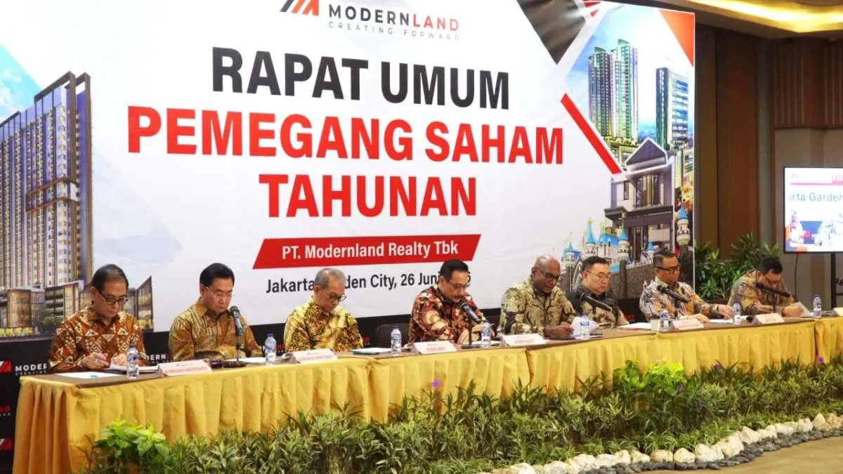 Moderland Realty Rombak Susunan Direksi