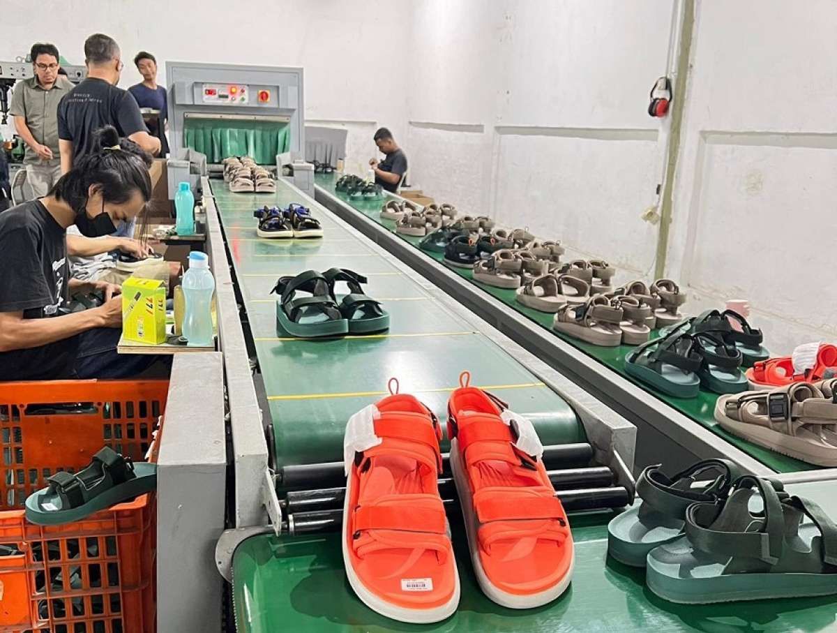 Kemunduran Industri Manufaktur