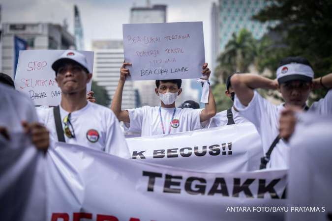PHK Massal Meluas, Serikat Buruh Akan Gelar Aksi Besar-besaran di Seluruh Indonesia