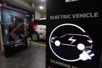 Mobil Listrik Laris, Ini Biaya Pasang DC Charger untuk Isi Baterai Lebih Cepat