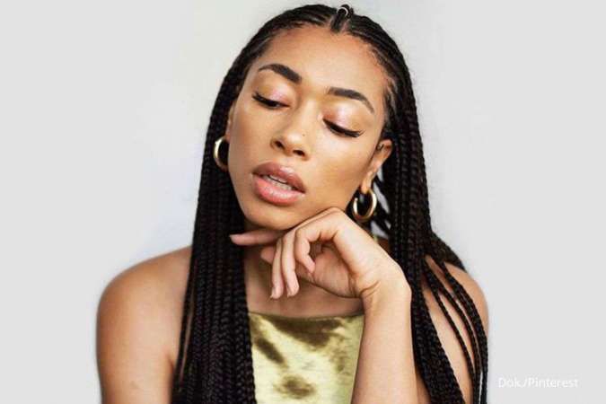 5 Gaya Rambut yang Bakal Tren Pada 2023, Lurus hingga Keriting