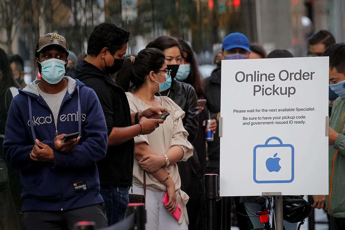 Apple jawara penjualan ponsel pintar pada kuartal IV-2020