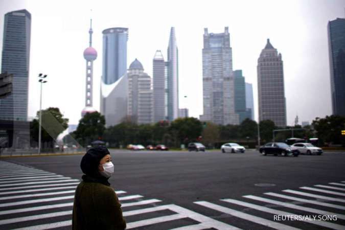 Belasan ribu staf bandara di Shanghai China jalani tes, setelah muncul kasus corona