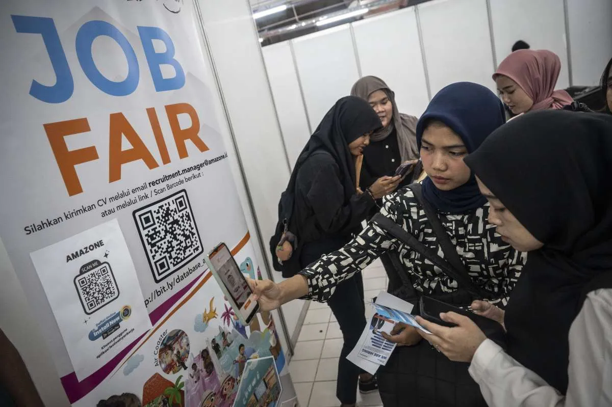 Kenali Perbedaan Lowongan Fresh Graduate dan Experience Hired saat Melamar Kerja