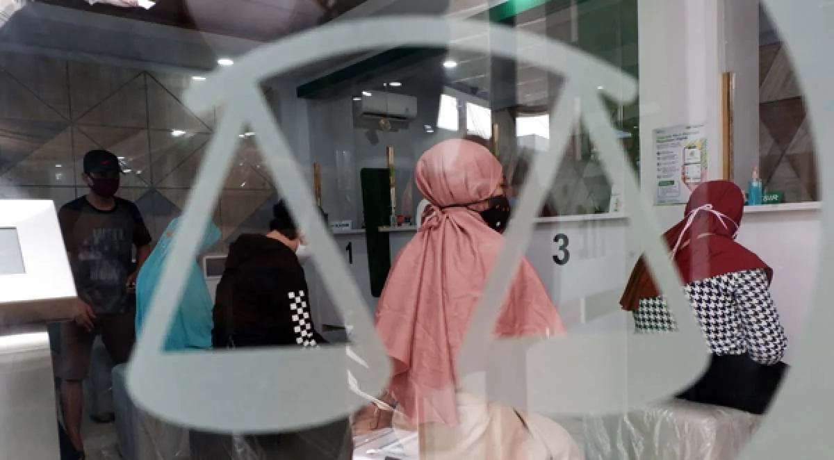 Harga Emas Hari Ini di Pegadaian (30/10): Emas Antam dan Emas UBS Mengkerut