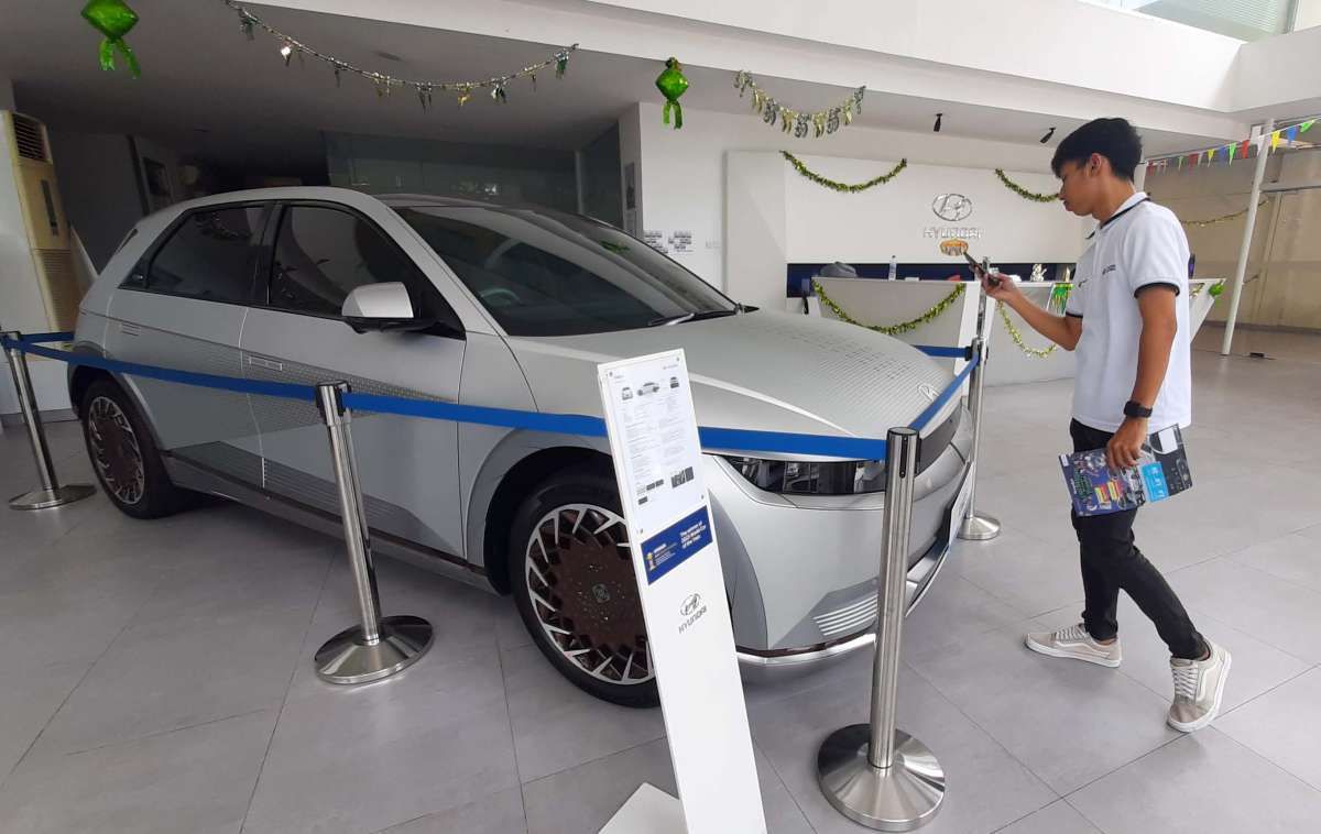 Produksi Mobil Listrik Wajib di Dalam Negeri