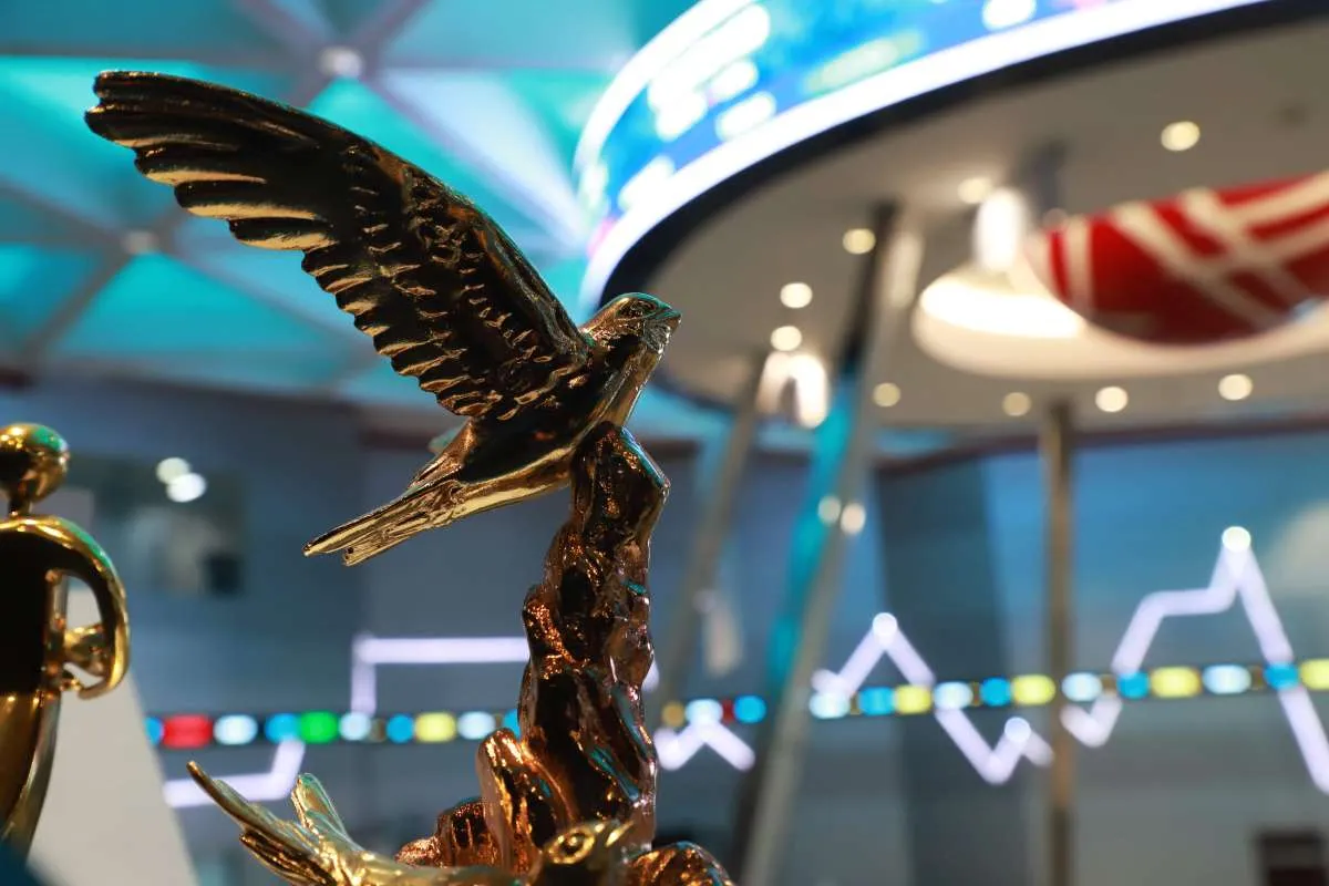 IHSG Berpeluang Menguat, Cek Rekomendasi Saham MNC Sekuritas Senin (24/11)