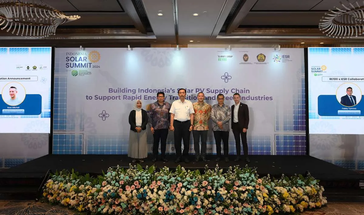 Luhut: Indonesia Tarik Investasi Singapura untuk Pengembangan EBT