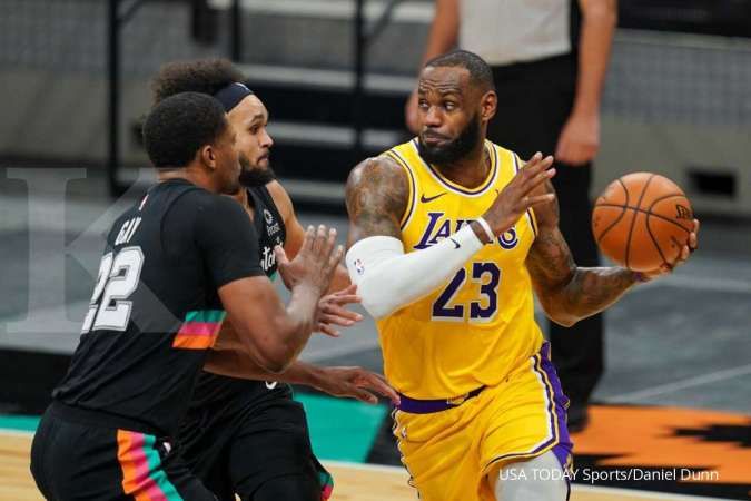 LeBron James Samai Rekor Kobe, Shaq dan Baylor di Lakers