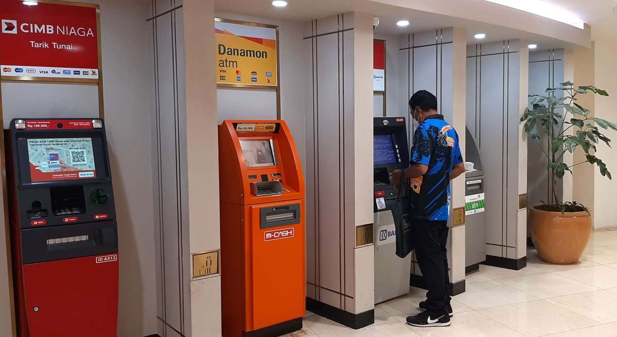 Penurunan Transaksi ATM Sejalan Transformasi Digital Perbankan
