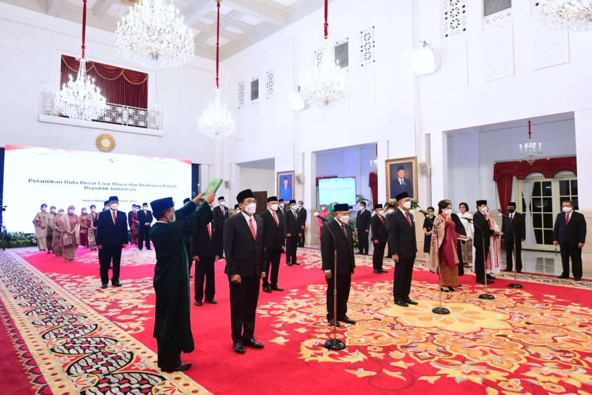 Jokowi lantik 17 Duta Besar LBBP untuk sejumlah negara sahabat, ini perinciannya