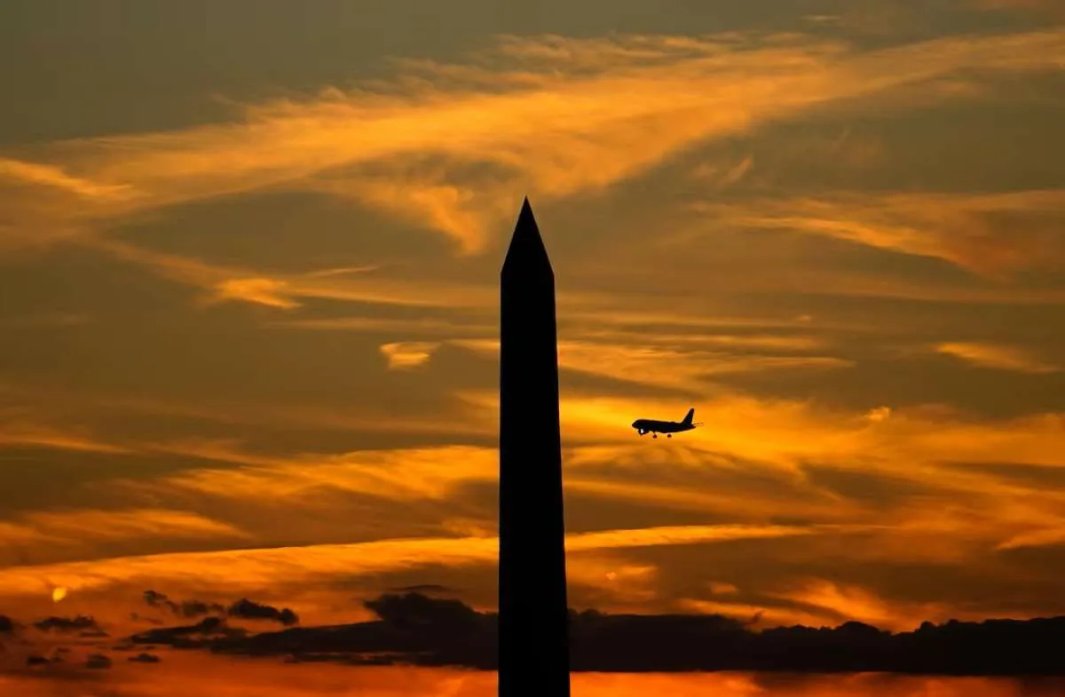 Krisis Politik Meluas, AS Pangkas 10% Penerbangan di 40 Bandara