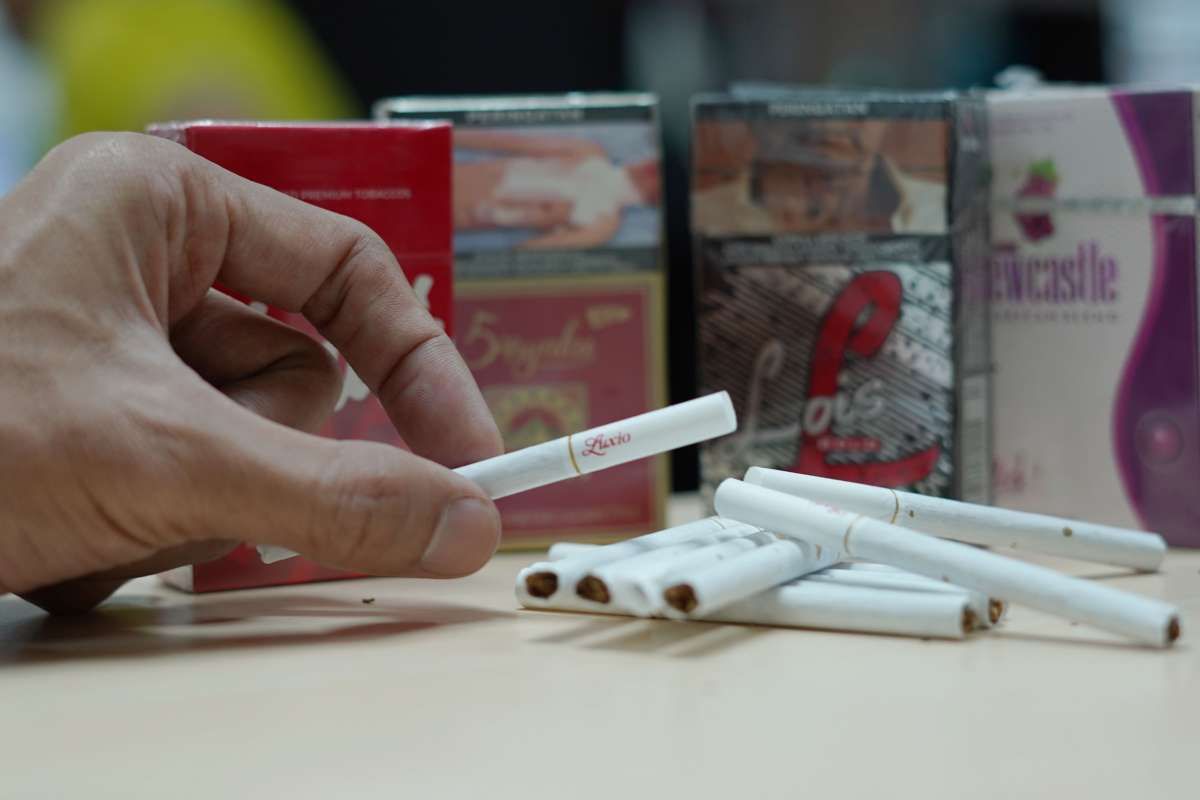 Bisnis Rokok Hadapi Tantangan Regulasi