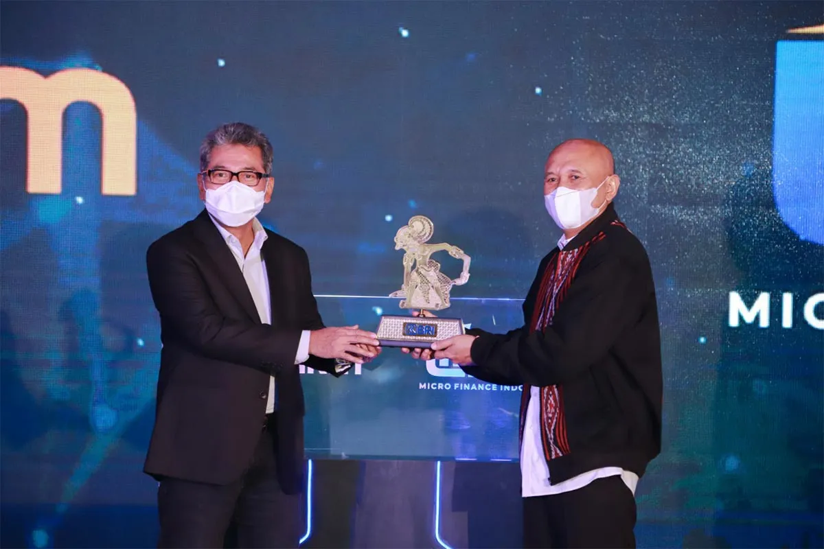 BRI Microfinance Outlook Solusi Pengembangan Sektor Keuangan Mikro dan UKM Indonesia