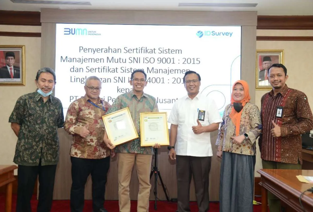 SUCOFINDO Serahkan 2 Sertifikat: Sistem Manajemen Mutu & Lingkungan untuk SPN