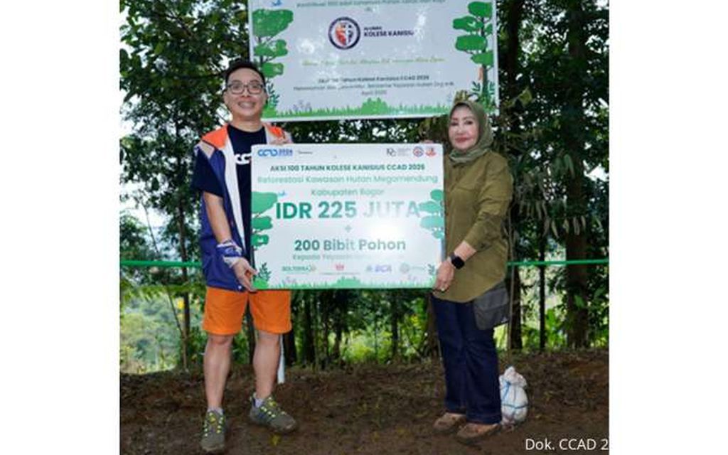  Alumni Kanisius Tanam 2.200 Pohon di Megamendung 