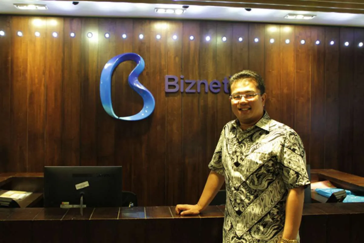 Orang butuh koneksi stabil dan on terus